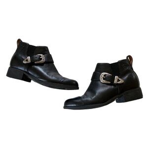 Ariat Dixon Wester black leather ankle boots